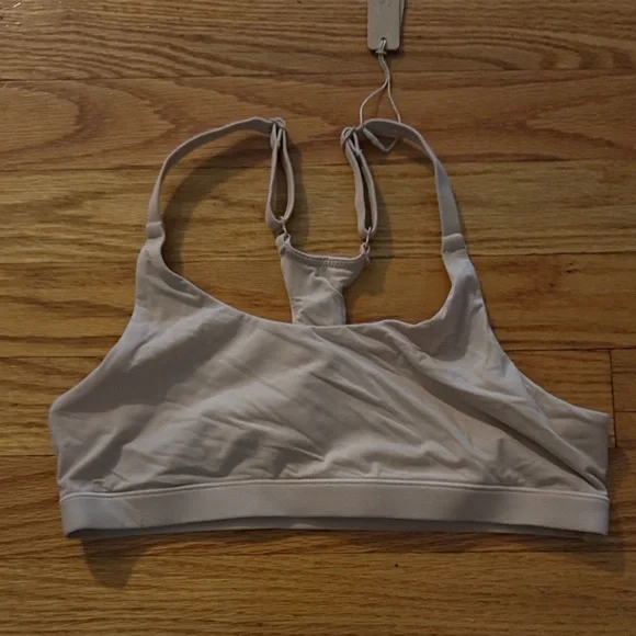 SKIMS Bra - Picture 1 of 2